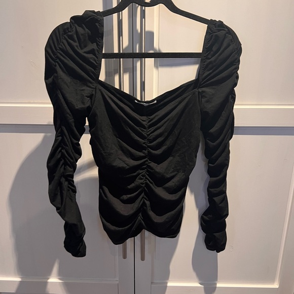 Black stretch reformation top - Picture 3 of 4